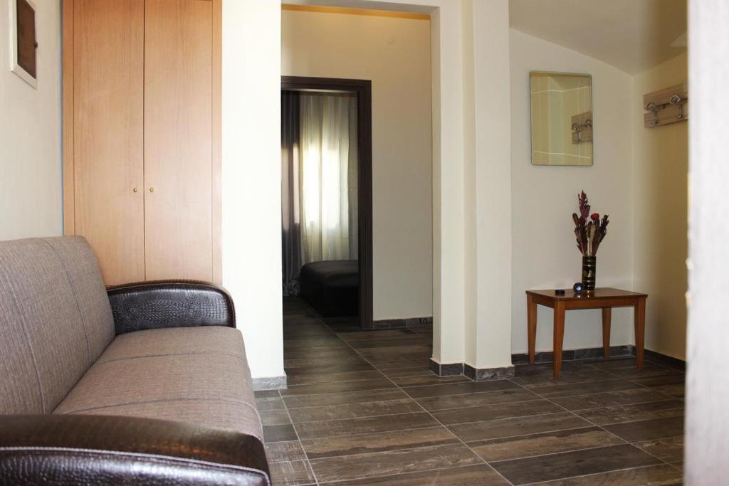 Globy Seaview Apartments Kavala Eksteriør billede