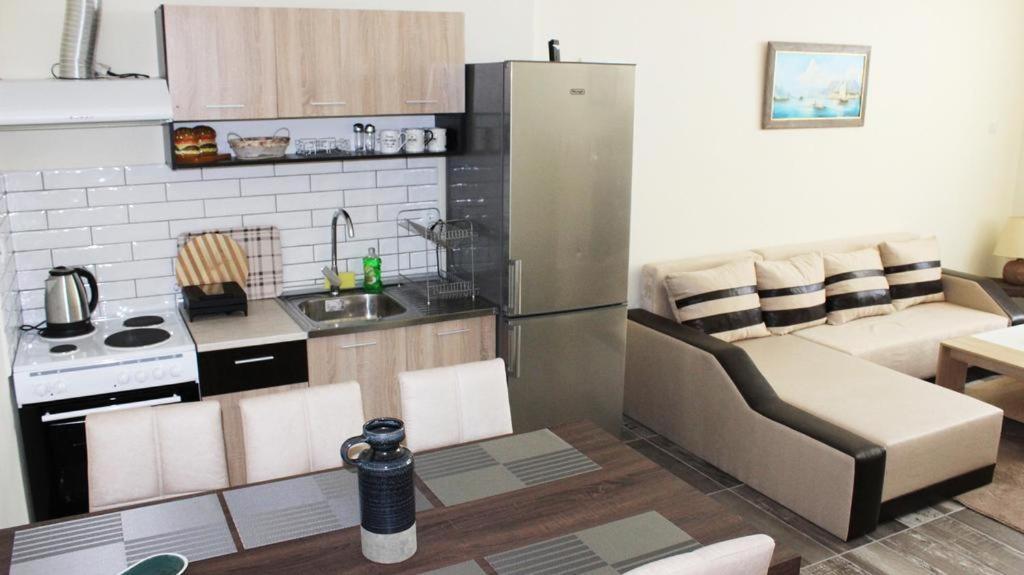 Globy Seaview Apartments Kavala Eksteriør billede